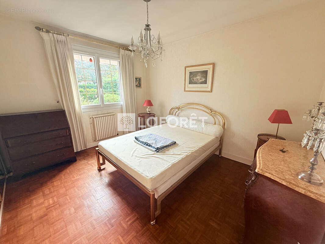 Maison à MARTIGNAS-SUR-JALLE