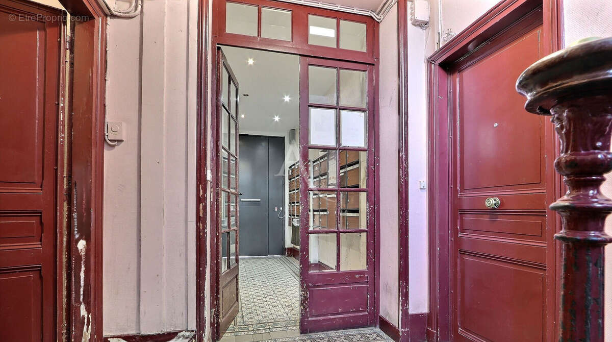 Appartement à AUBERVILLIERS