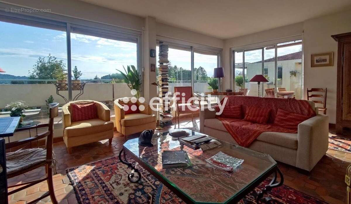 Appartement à AIX-EN-PROVENCE
