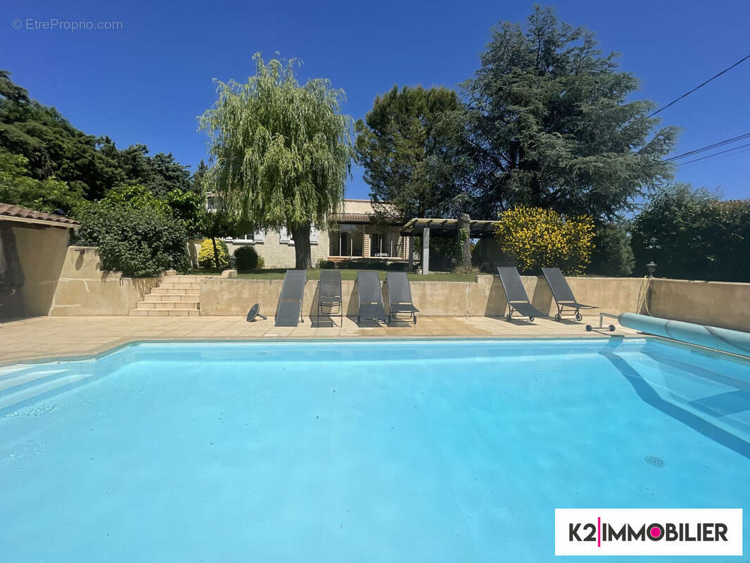 Maison à MONTELIMAR