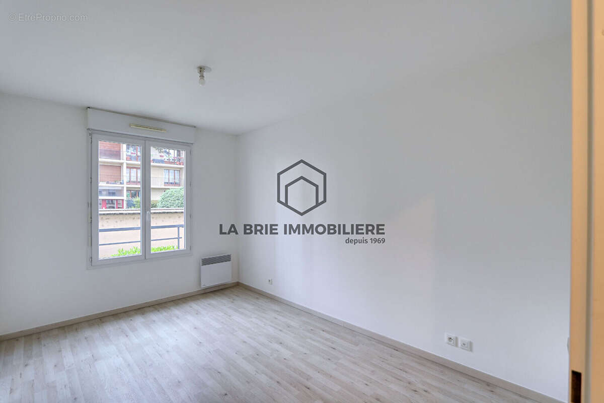 Appartement à VIRY-CHATILLON