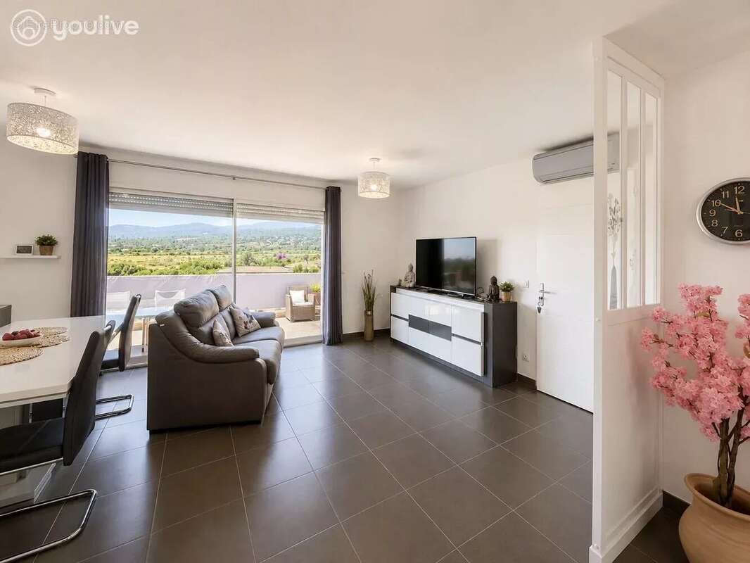 TRAVO – Belle villa T5 de 114 m² avec vue mer et montagne - photo 3