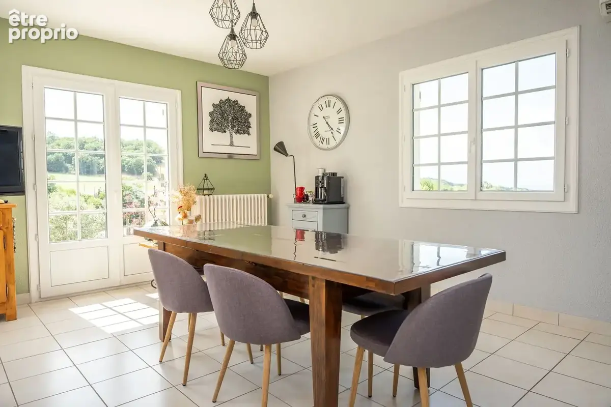 Maison 9 pièces 330 m² à vendre à Rochefort-Samson (26300) - photo 4