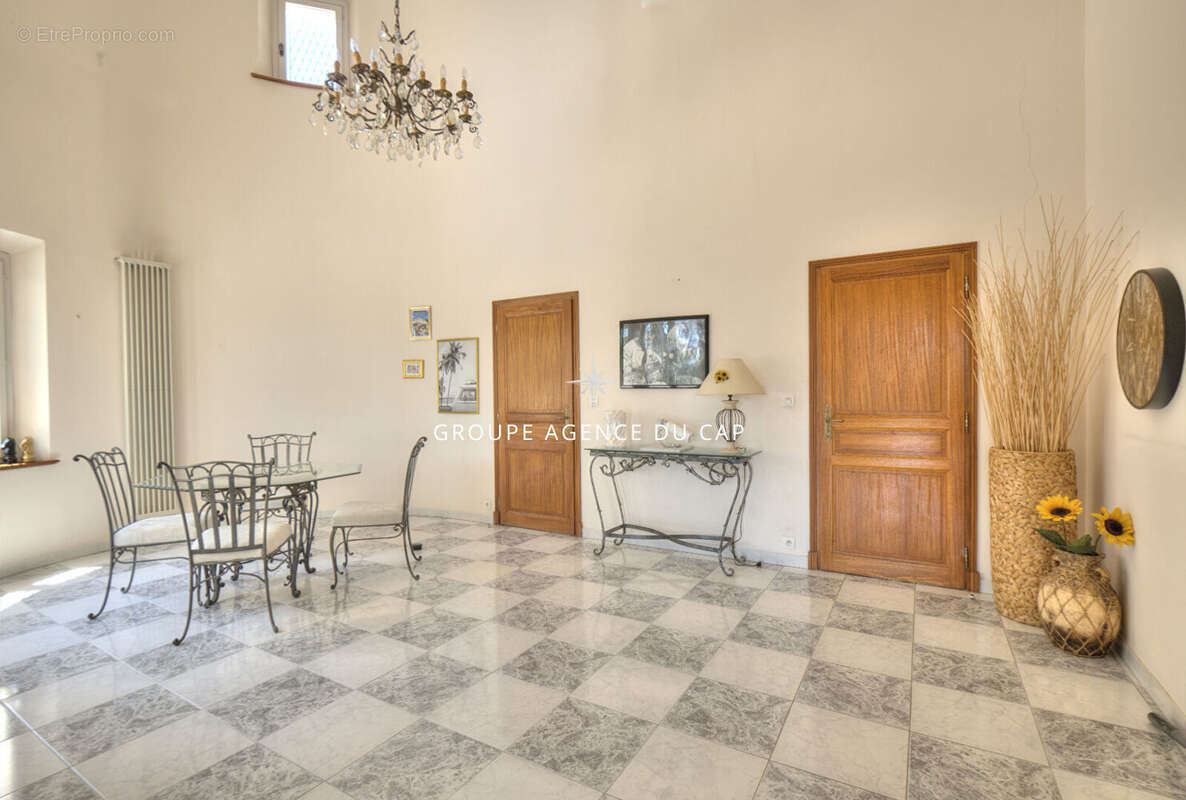 Maison à SAINT-RAPHAEL