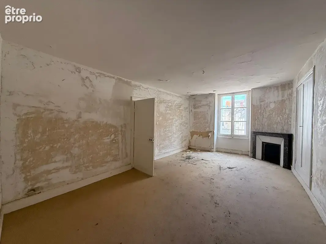 Appartement 12 pièces 312 m² à vendre à Issoudun (36100) - photo 8