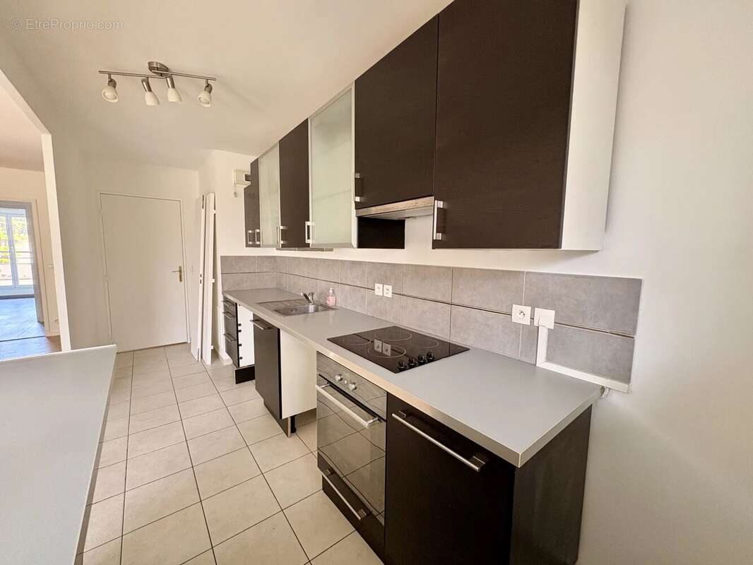 Appartement à LE PLESSIS-TREVISE