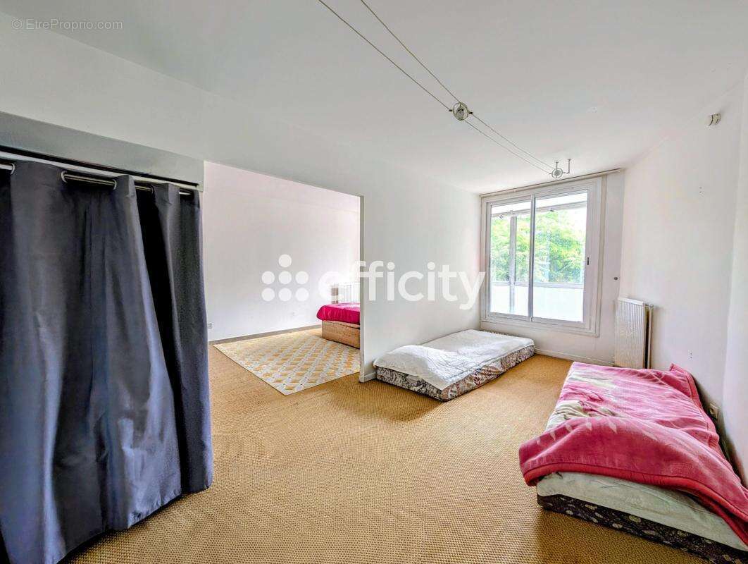 Appartement à ENGHIEN-LES-BAINS