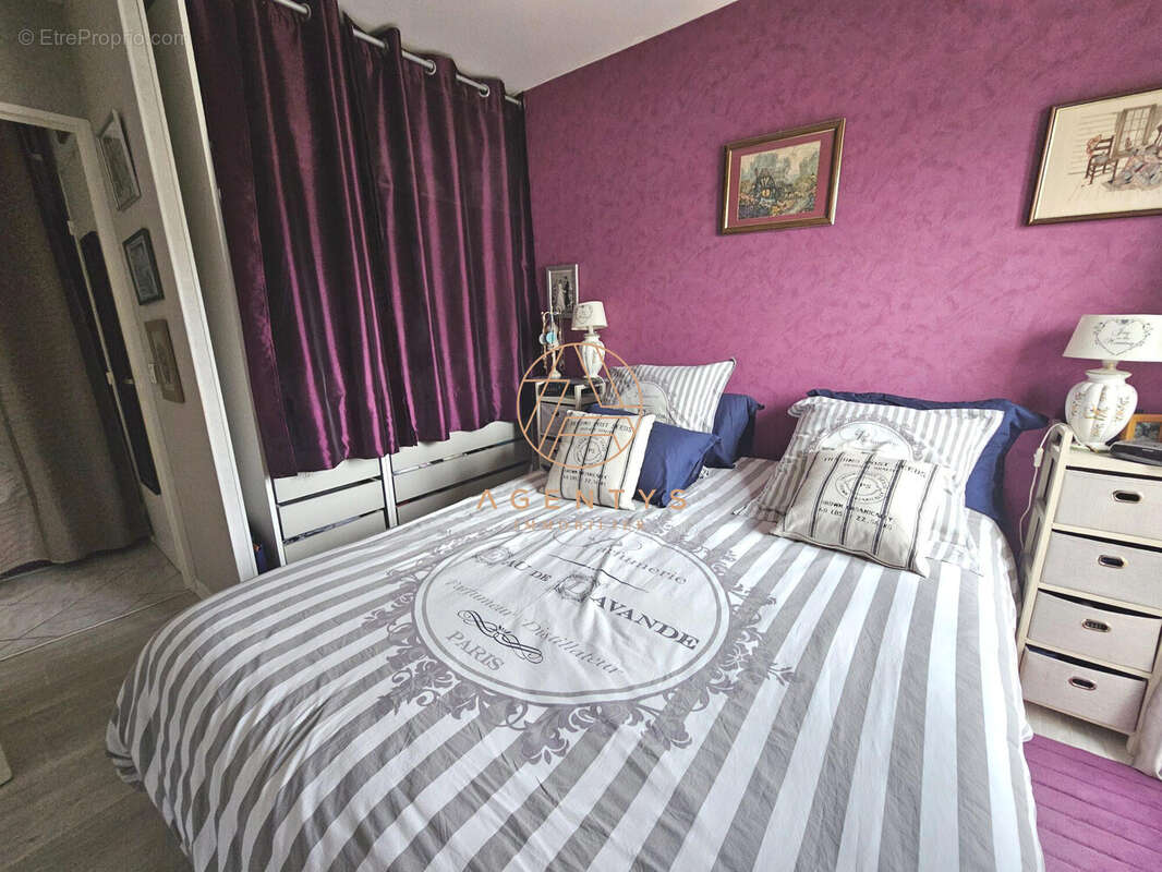 Appartement à LE PLESSIS-TREVISE