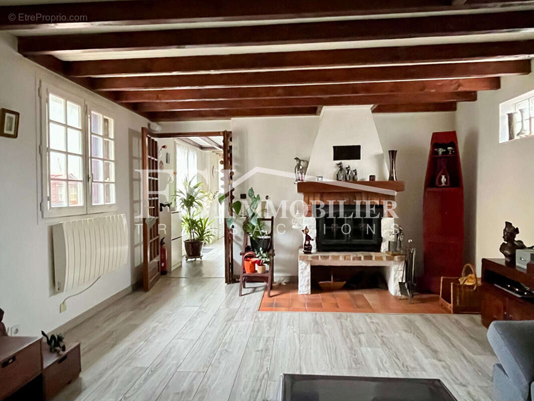 Maison à SAINT-LEU-LA-FORET