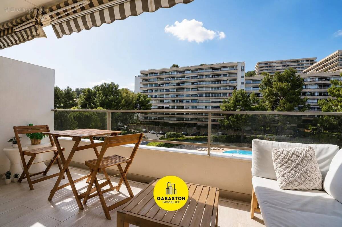 Appartement à MARSEILLE-8E