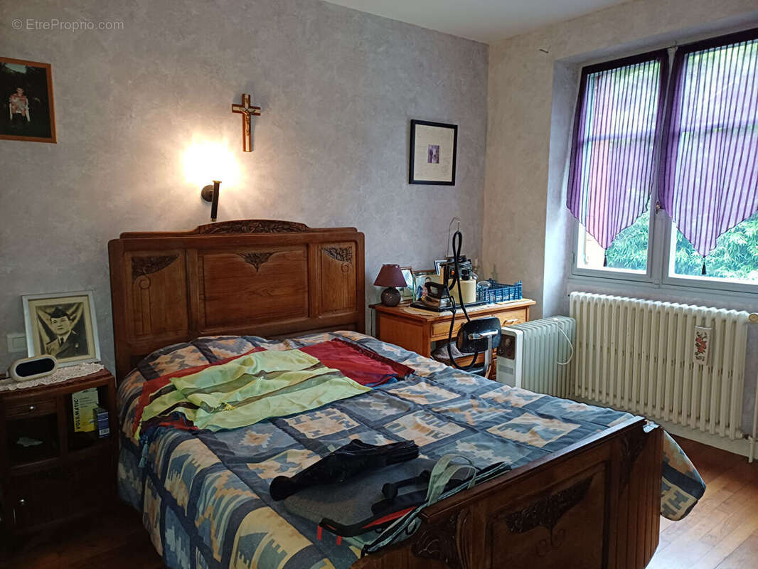 Maison à LACAPELLE-MARIVAL