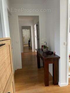 Appartement à VERSAILLES