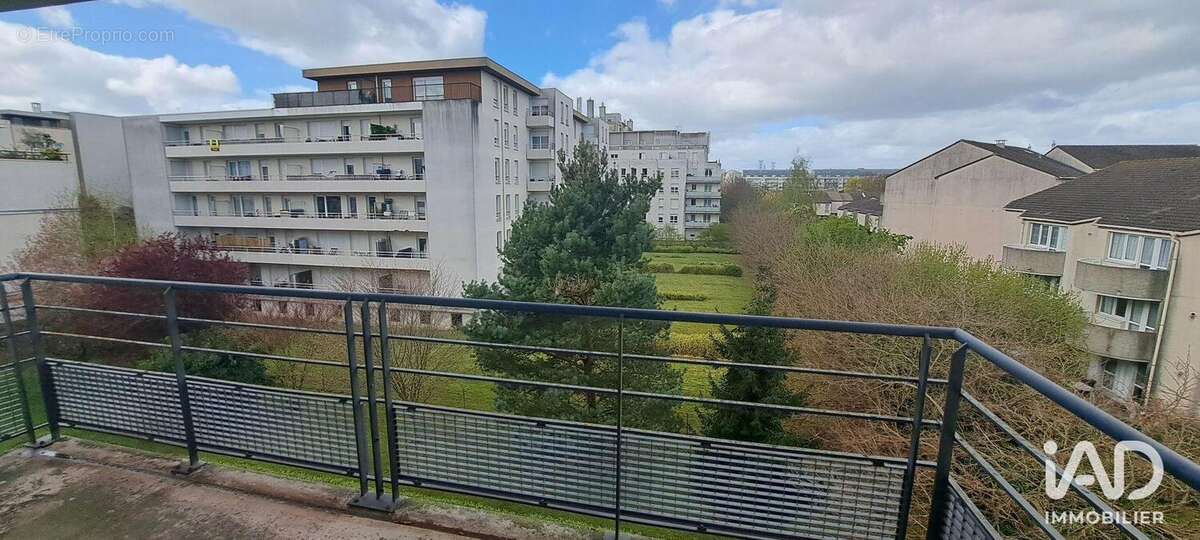 Photo 4 - Appartement à CERGY