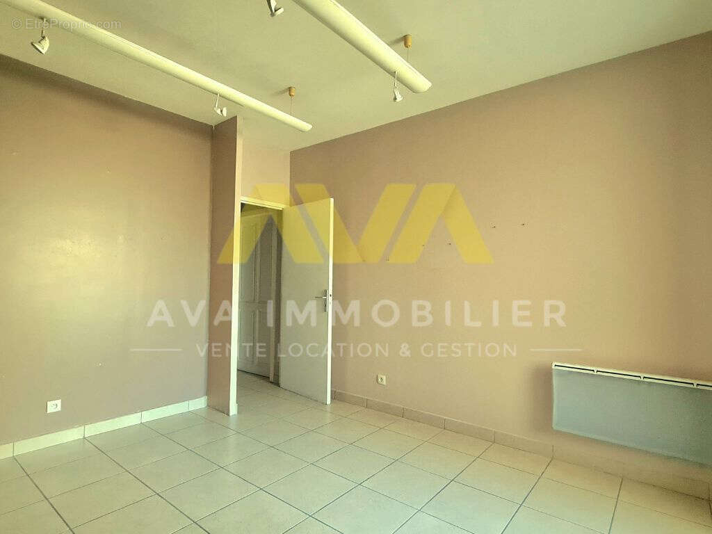 Commerce à OLORON-SAINTE-MARIE