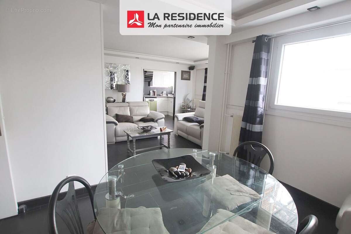 Appartement à MAUREPAS