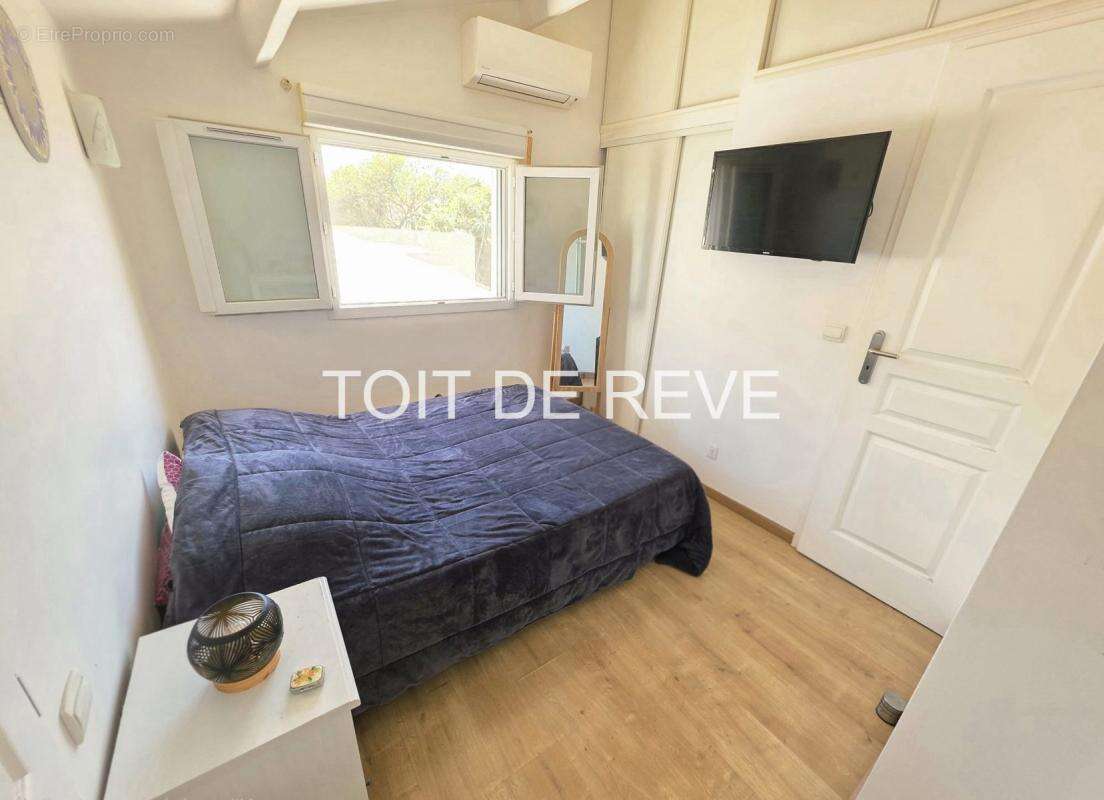 Mèze : villa t5 de 185m2 sur 634m2 de parcelle - photo 10