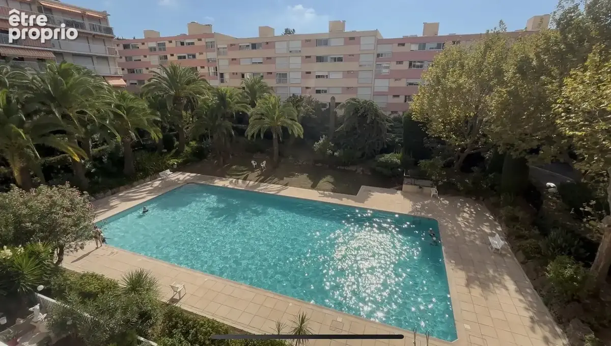 A Vendre - 2 Pièces 53m2 entièrement rénové - photo 14