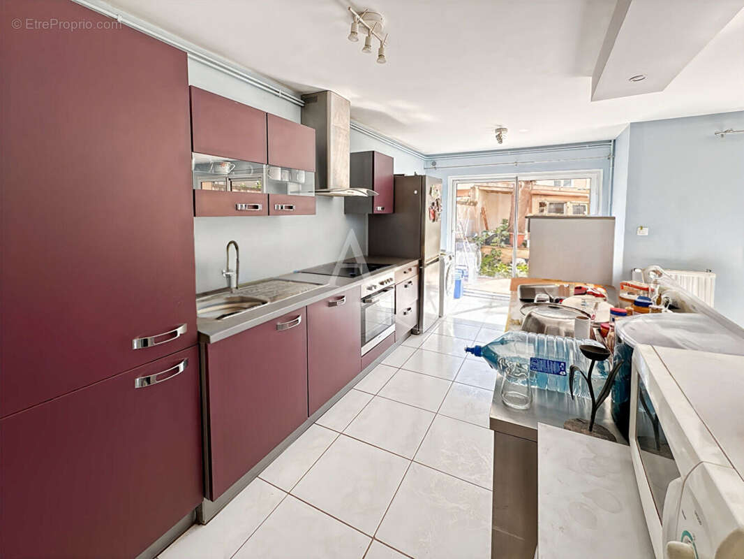 Maison à JOUY-LE-MOUTIER