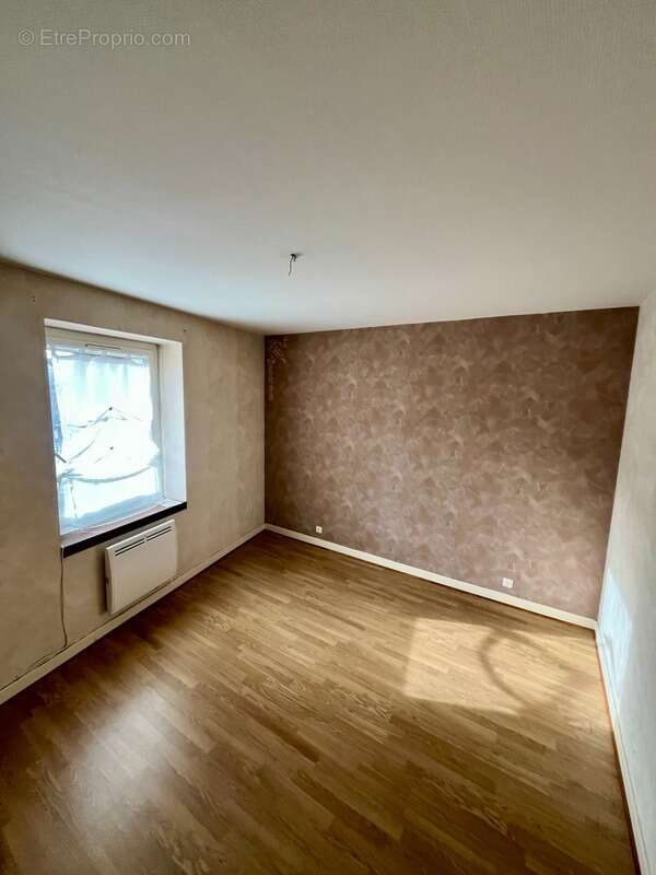 Maison à SAINT-MARTIN-DU-FRENE