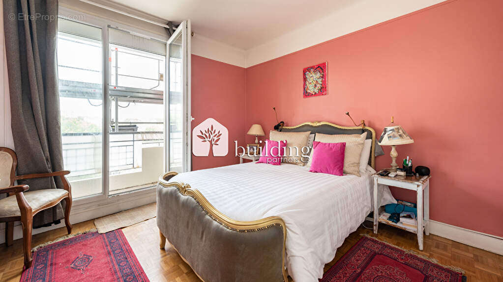 Appartement à CLICHY