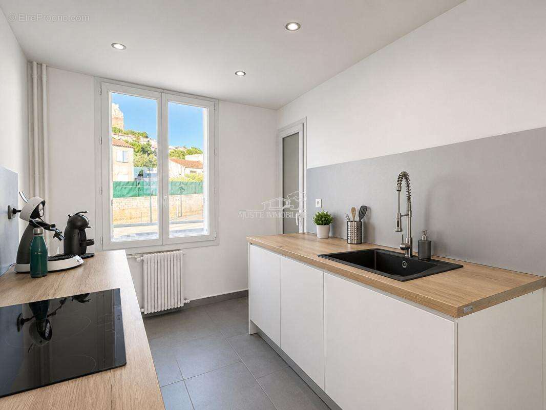VITROLLES ? Secteur recherché du Rocher ? Appartement T4 rénové avec vue dégagée - photo 7