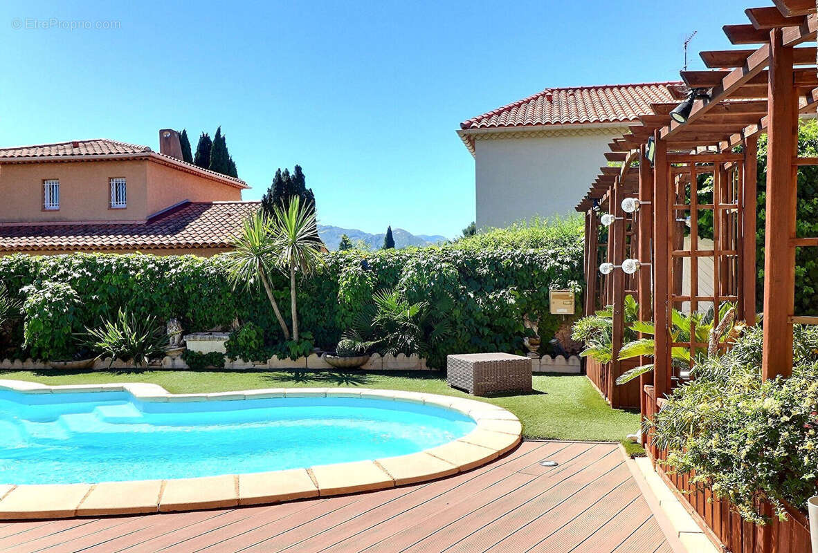 Maison à MARSEILLE-12E