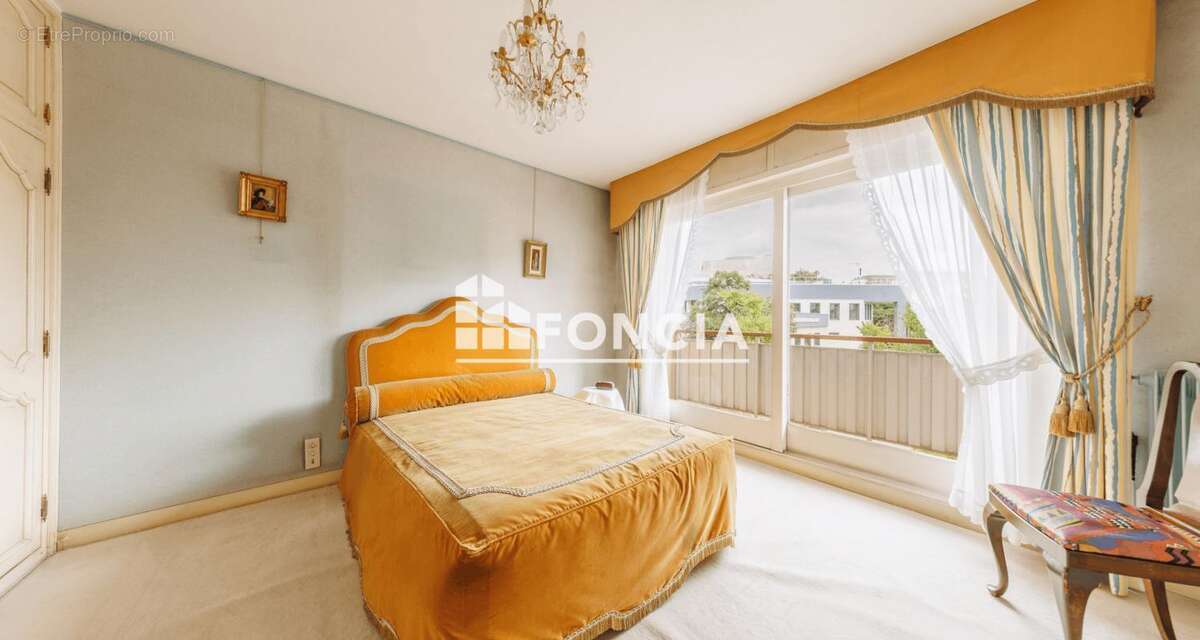 SALINS - 168m2 - 5 chambres- 2 parkings - photo 10