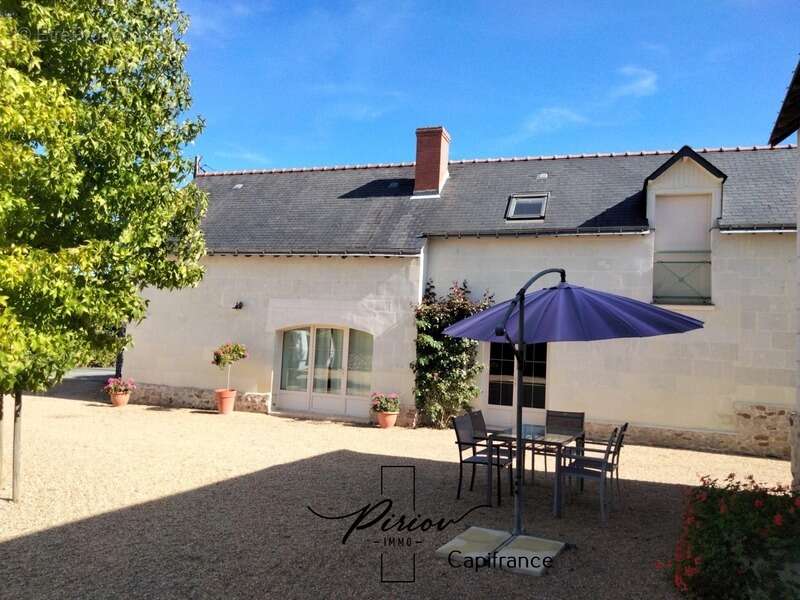 Maison à SAINT-MARTIN-DE-LA-PLACE