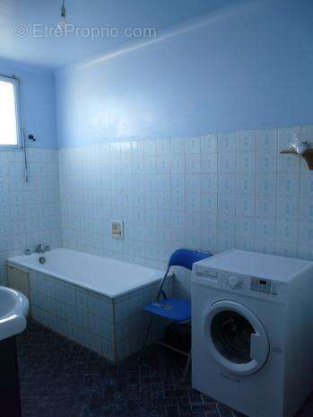 Maison à CASTELNAU-MONTRATIER