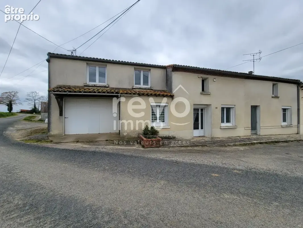 Maison à LA REMAUDIERE