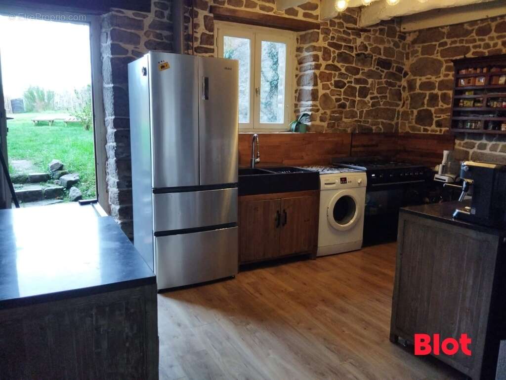 Maison à SAINT-PIERRE-DE-PLESGUEN