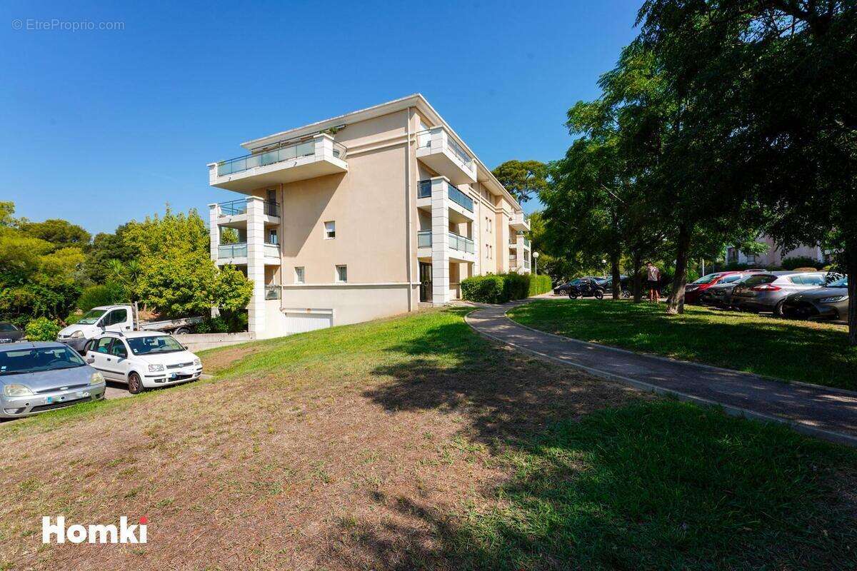 Appartement à MARSEILLE-13E