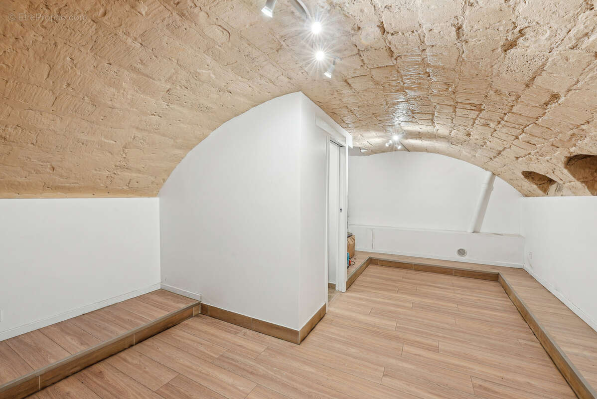 Appartement à PARIS-9E