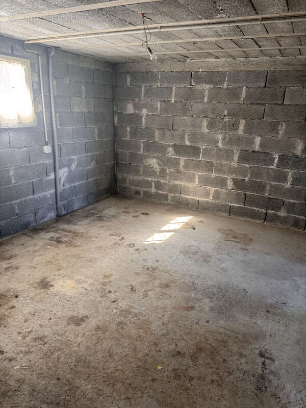 Maison à MONCEAUX-SUR-DORDOGNE