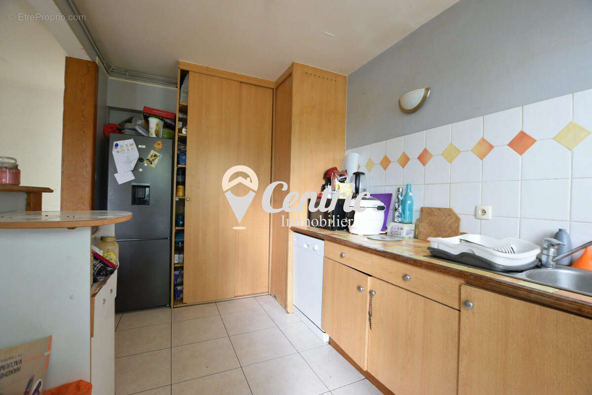 Maison 77 m² à Bressuire  - photo 2