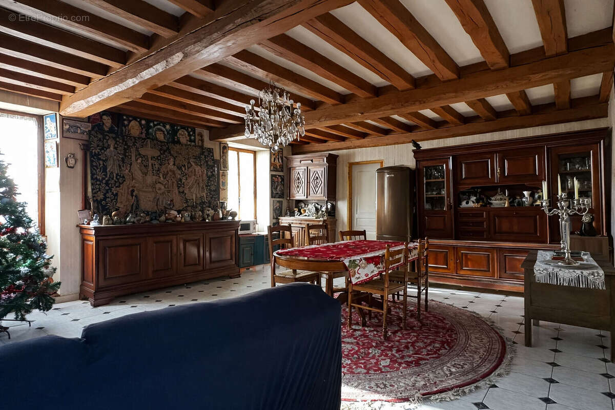 Appartement à JUMEAUVILLE