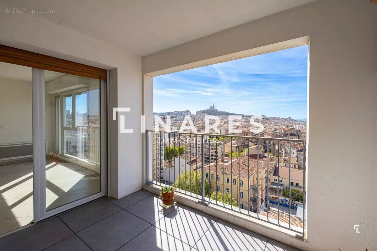 Appartement à MARSEILLE-6E