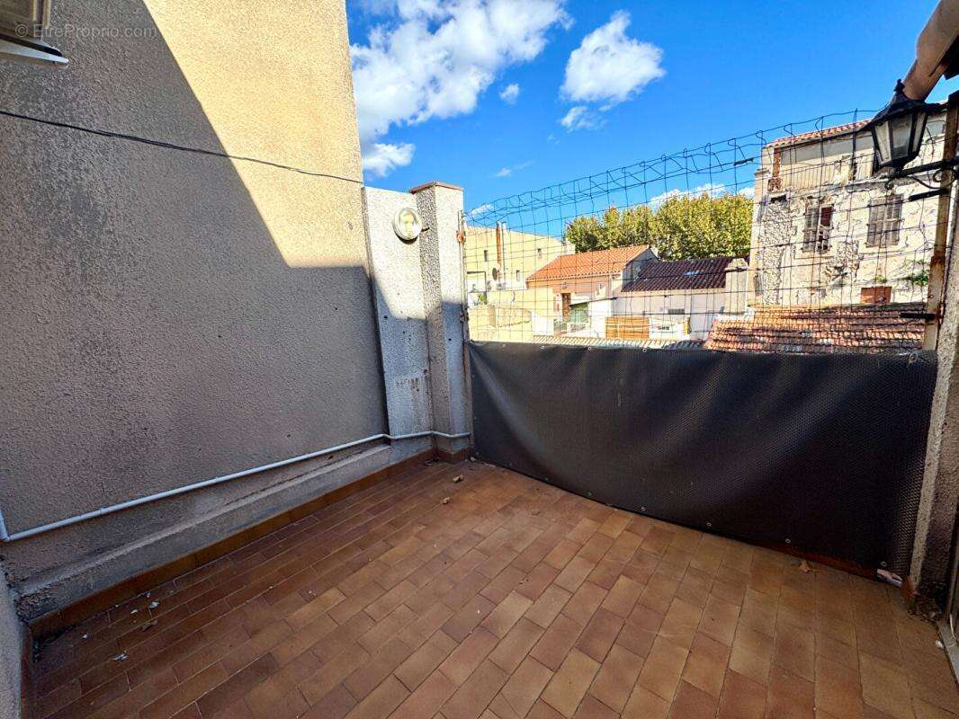 Appartement à PORT-DE-BOUC