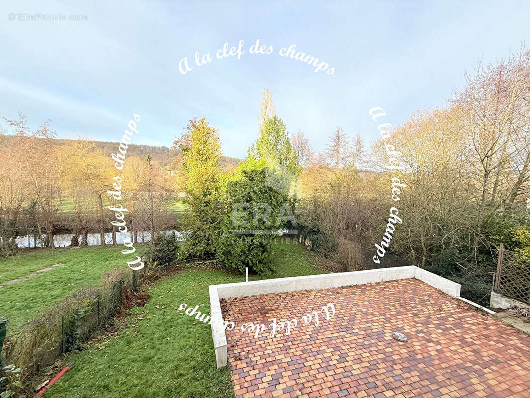 Maison à BURES-SUR-YVETTE