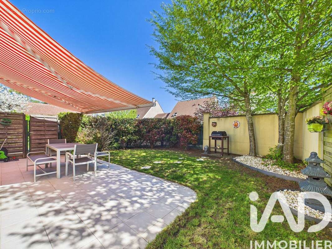 Photo 3 - Maison à LIEUSAINT