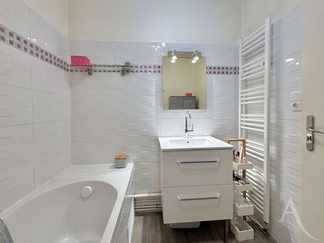 Appartement à SEREMANGE-ERZANGE