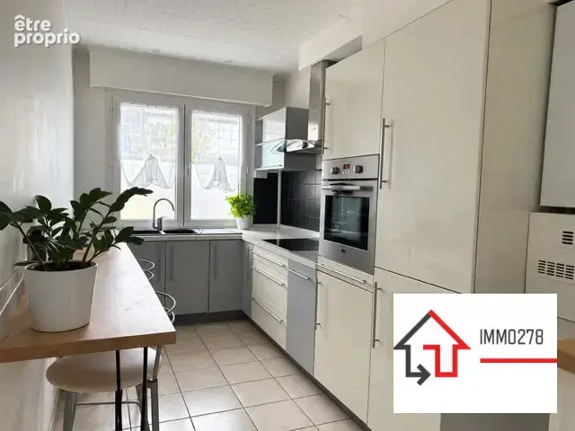 Maison 4 pièces 105 m² à vendre à Houplines (59116) - photo 3