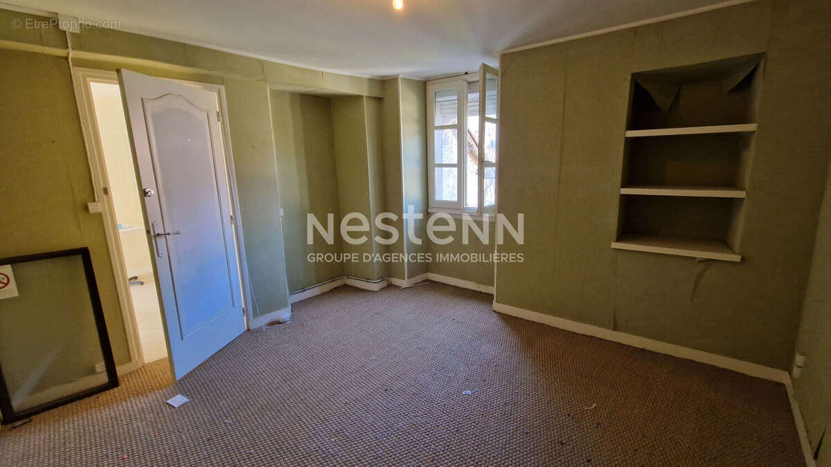 Commerce à BRANTOME