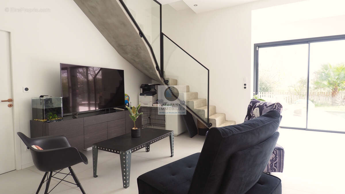 Maison à SAINT-PERAY