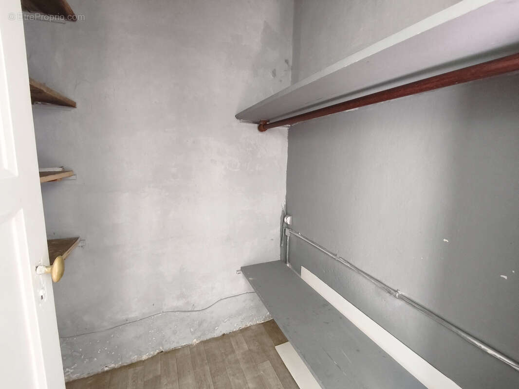 Appartement à SAINT-VINCENT-DU-LOROUER