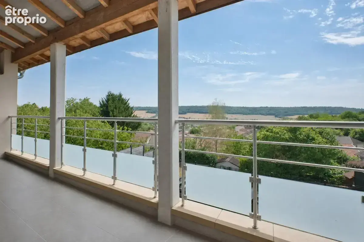 Maison de 9 pièces de 225 m² située à Chaligny - photo 10