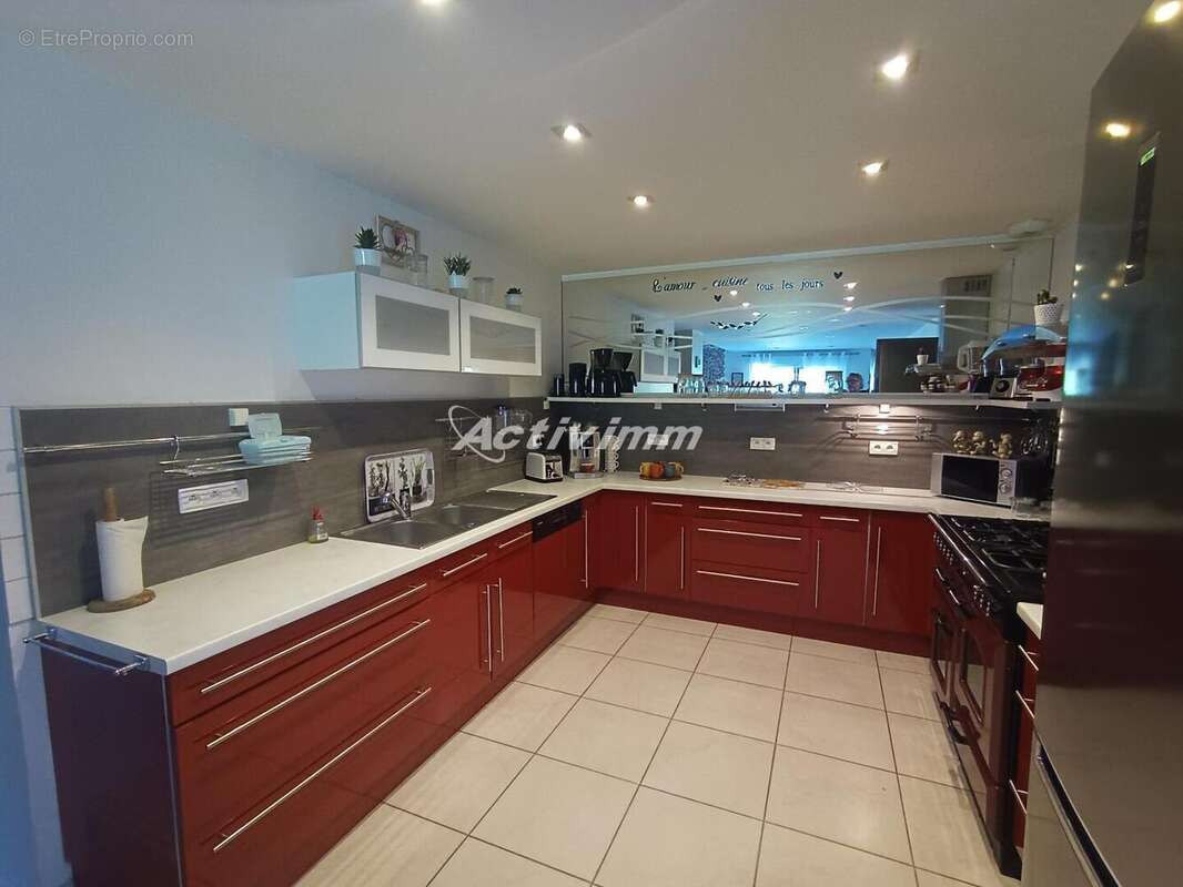 4268 20 - Maison à BEAURAINVILLE