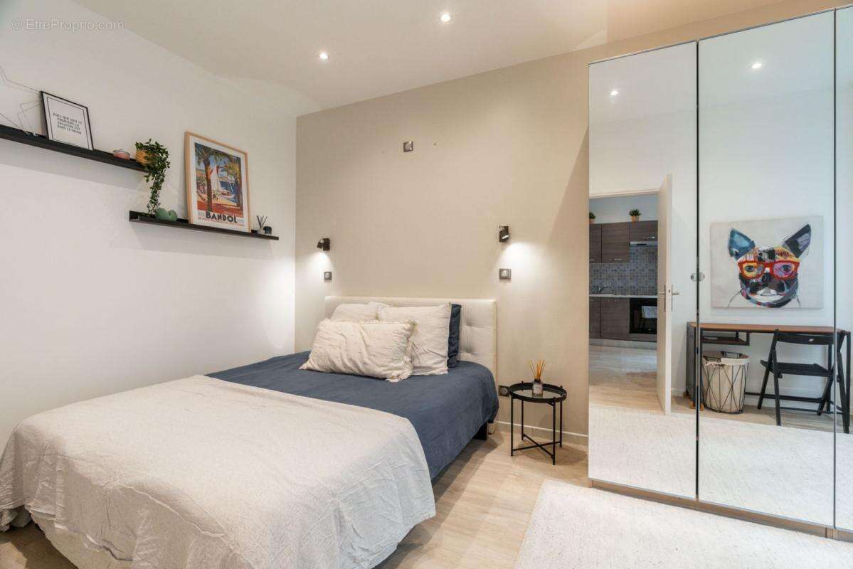 Appartement à PARIS-12E