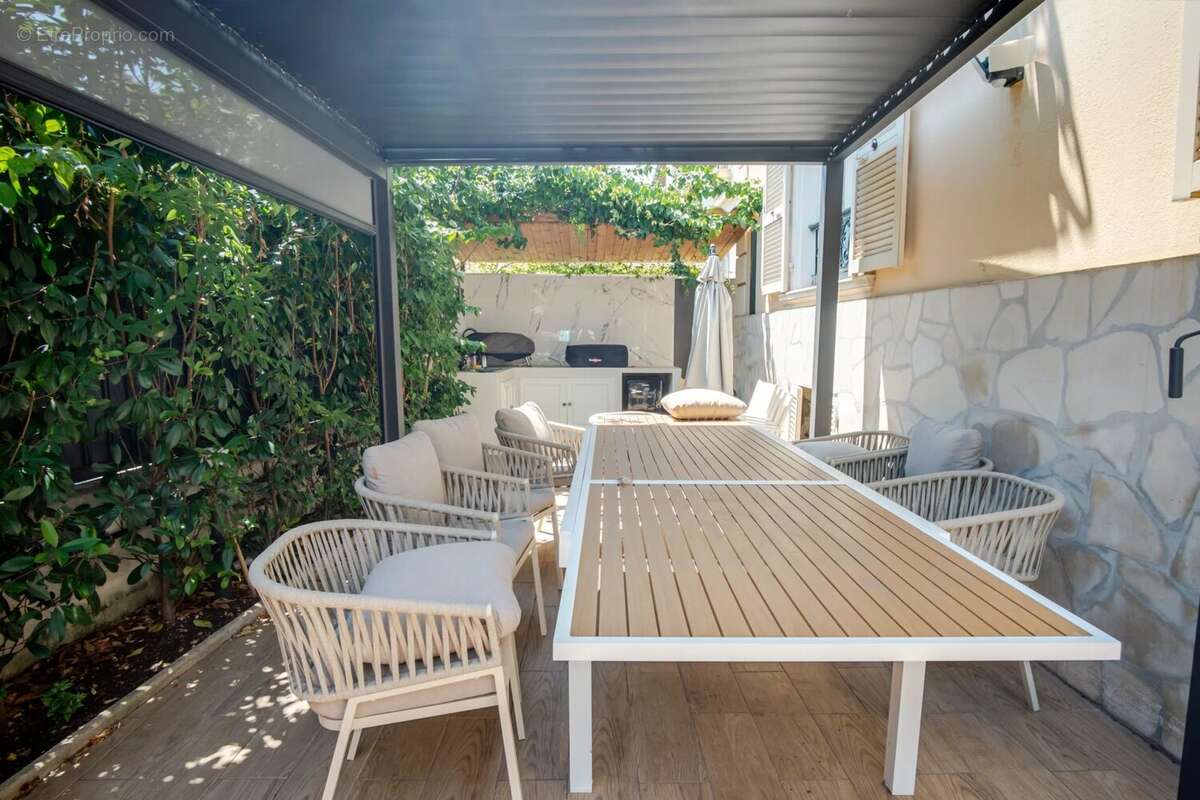 Nice-eveche villa jardin piscine parkings - photo 21