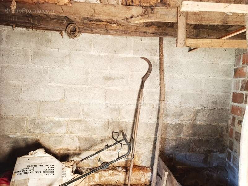 Maison à LA CAILLERE-SAINT-HILAIRE